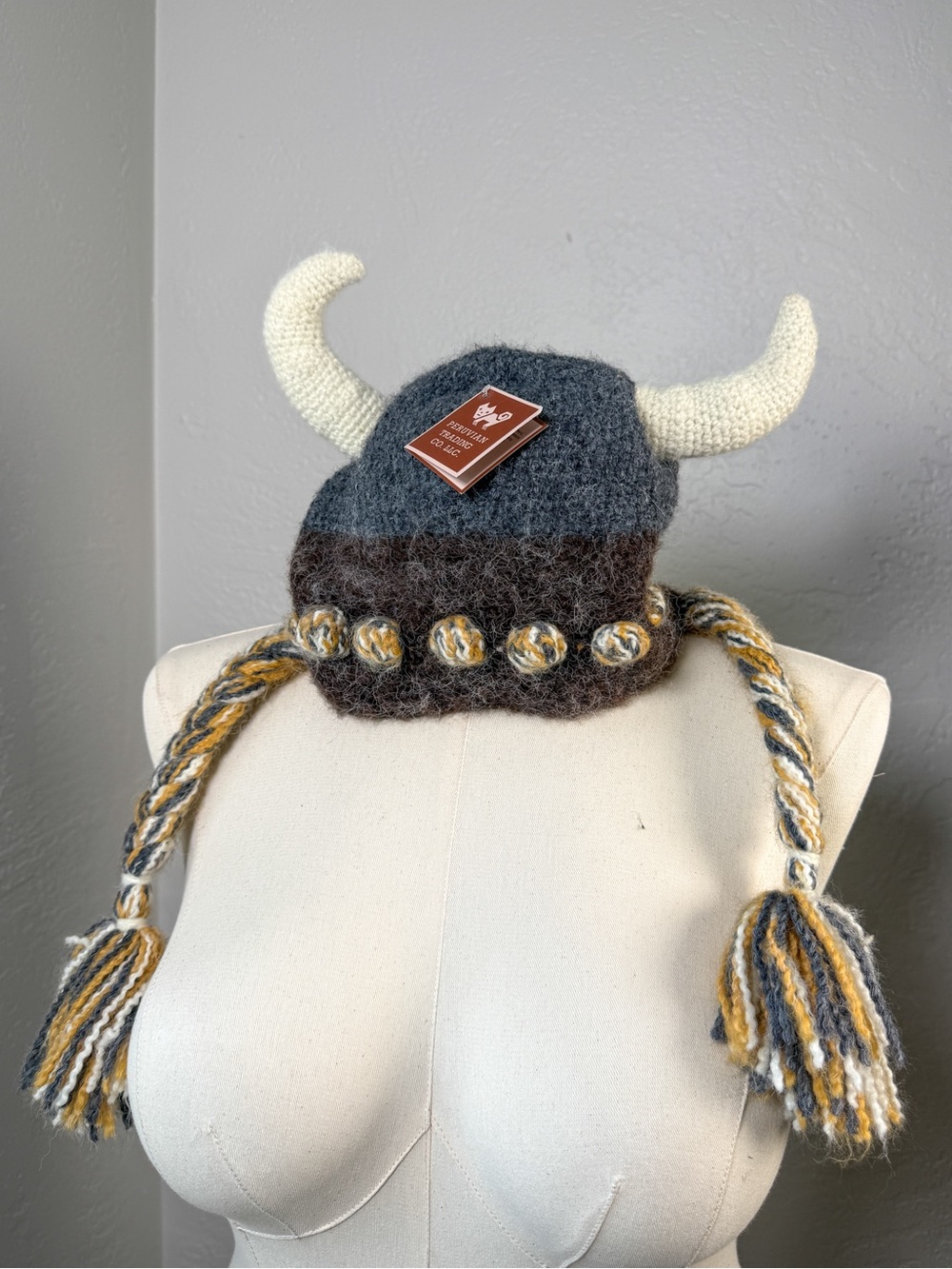 Viking Horn Knit Wool Hat Peruvian Trading Co Gray Brown Tassel Beanie